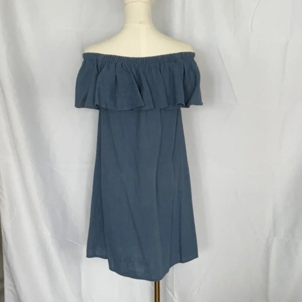Madewell chambray off the shoulder dress size S
